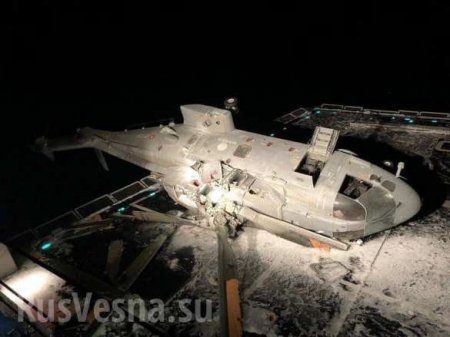 Вертолёт НАТО потерпел крушение при посадке на палубу эсминца (ФОТО)