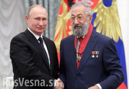 «Президентские амбиции»: Путин предложил Чилингарову присматриваться к трибуне лидера России (ВИДЕО)