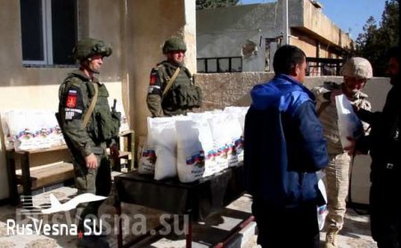 Необычная акция: военные России прибыли в район, где курды поджигали бронемашины (ФОТО)