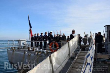 Командующего ВМС Украины наградили французским орденом (ФОТО)