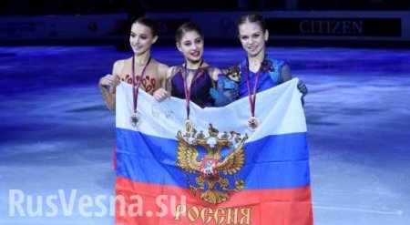 Три флага России над пьедесталом: наши фигуристки победили в финале Гран-при в Турине (ВИДЕО)