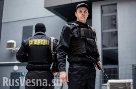 Украинский министр отказался от госохраны и нанял частных телохранителей