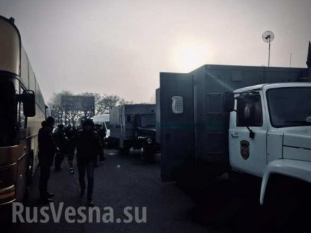 Обмен пленными между Донбассом и Украиной — СМОТРИТЕ И КОММЕНТИРУЙТЕ С РУССКОЙ ВЕСНОЙ