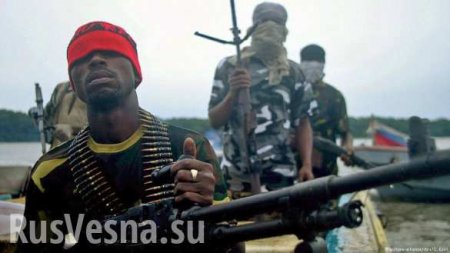 Пираты похитили украинца у берегов Нигерии