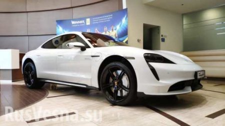 На Украине раскупили электромобили Porsche еще до презентации