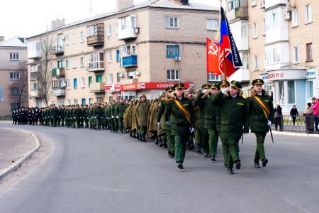 Слава героям: в ДНР прошли парады для ветеранов (ФОТО, ВИДЕО)