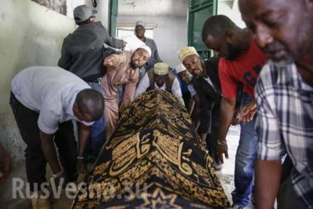 Полиция застрелила подростка, игравшего на балконе во время комендантского часа, введенного из-за коронавируса (ФОТО, ВИДЕО)