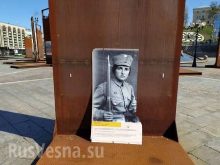 В Киеве напали на «музей гидности» на Майдане (ФОТО)