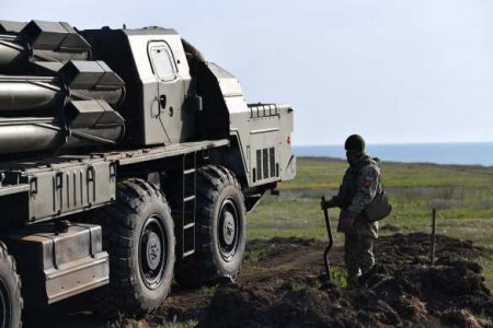 Украина похвасталась самодельной ракетой (ФОТО)