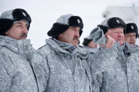 Впервые в истории: «смерть НАТО» спустилась с небес в Арктике (ФОТО)