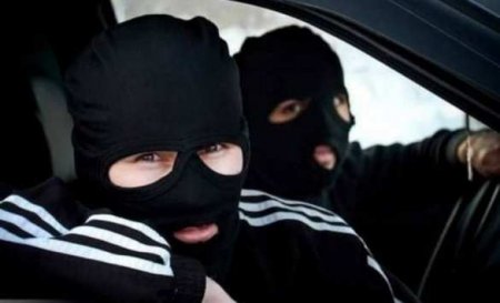 Бандиты в погонах: Полицейские и СБУшник похищали людей под Киевом (ФОТО)