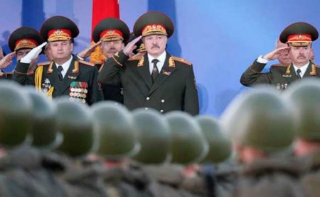 Лукашенко ответил противникам проведения Парада Победы (ВИДЕО)