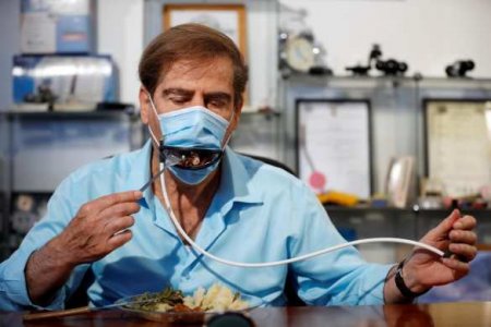 Технологии будущего: учёные создают умную маску против коронавируса