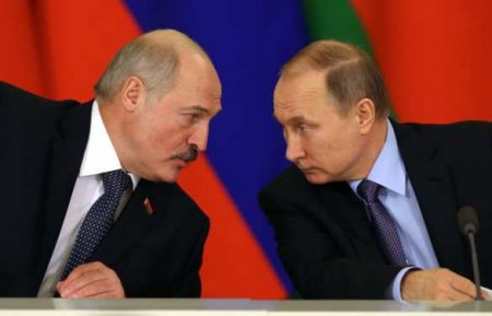 «Ничего у нас не искрит!» Лукашенко рассказал о своих отношениях с Путиным (ВИДЕО)