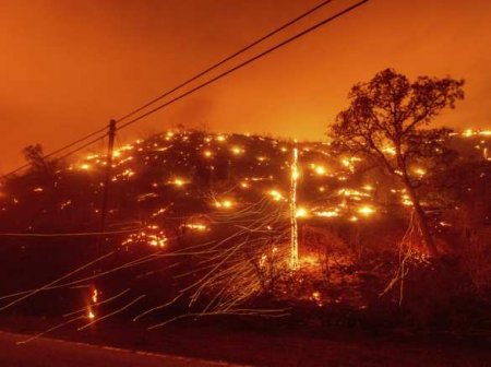 Огненный ад в Калифорнии: из-за страшных пожаров объявлен режим ЧС (ФОТО, ВИДЕО)