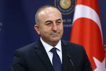 Глава МИД Турции прибыл в Баку (ФОТО, ВИДЕО)