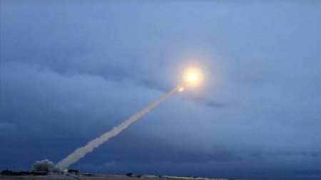 Россия возобновляет испытания ракет «Буревестник», — CNN (ФОТО)