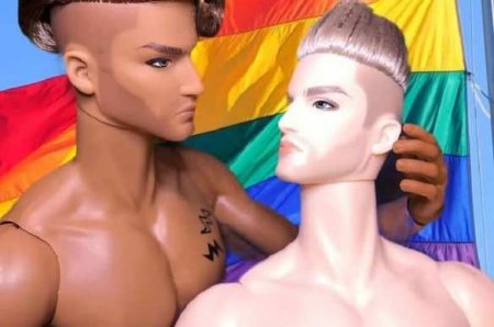 Их нравы: В США начали выпускать кукол-гомосексуалистов для мальчиков (ФОТО)