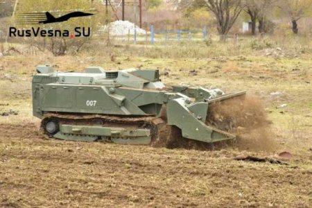 Минобороны показало работу военных роботов «Уран-6» в Карабахе (ВИДЕО)