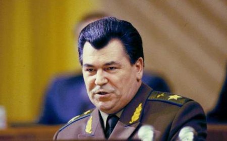 Скончался последний министр обороны СССР