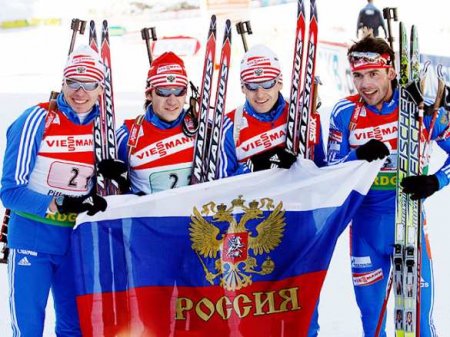 Русские биатлонисты вырвали золото у норвежцев (ВИДЕО)