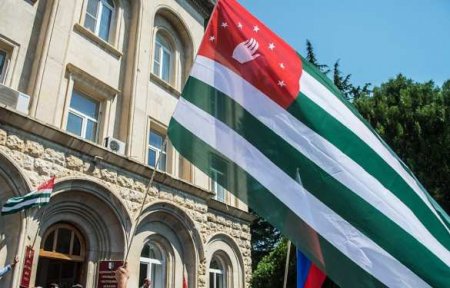 Абхазия уходит в Грузию и в НАТО? (ВИДЕО)