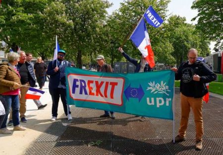 Frexit: Франция может покинуть ЕС