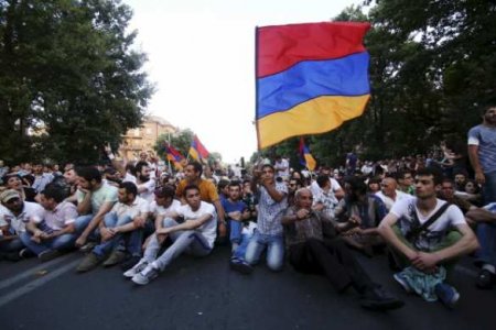 В Армении произошла «стальная революция», — Пашинян