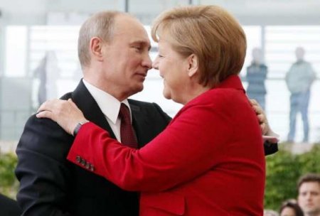 Меркель приехала к Путину (ВИДЕО)