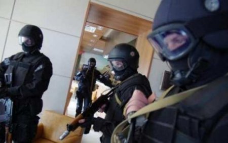 «Враг будет уничтожен»: МВД Белоруссии предупредило о жёстком ответе на убийство сотрудника КГБ (ВИДЕО)
