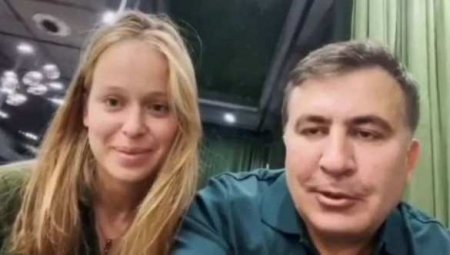 Юная украинская любовница Саакашвили заявила, что его отношения с женой окончены