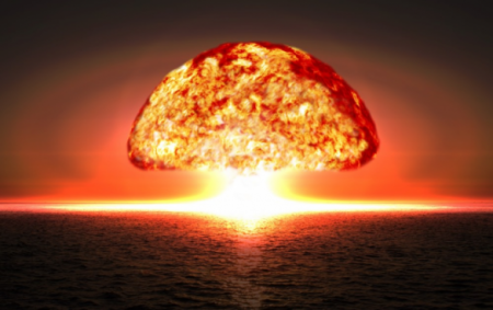 Короткая память западных политиков опасна для планеты — к юбилею испытания «Царь-бомбы»