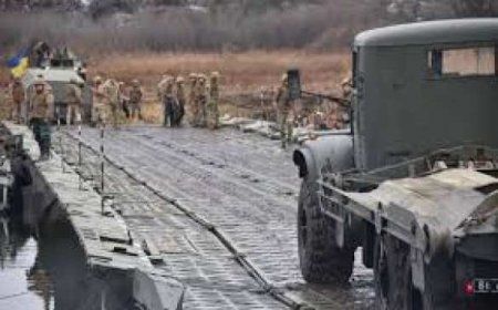 ВСУ возвели подводный мост через реку в ДНР