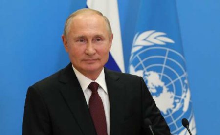 Путин вытащил: известный политик назвал Россию великой державой