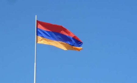 В Армению прибыл ультраправый вероятный президент Франции (ВИДЕО)