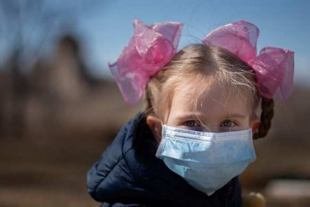 Мэрия Москвы: коронавирус подбирается к детям (ВИДЕО)