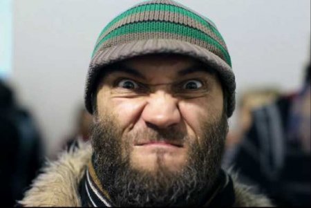«Будем мочить вас, русских, пока не примете ислам»: дагестанец угрожает москвичам в метро (ВИДЕО)