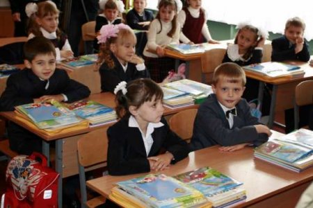 Миграционный кошмар России: насилие над девочками и жестокие избиения уже в школах