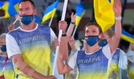 Украинский спортсмен стал отвечать на английском на вопросы журналистов из России