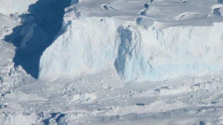 Резкое таяние льдов Гренландии повысило уровень мирового океана