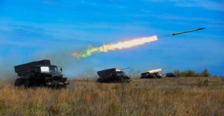 «Союзная решимость»: российские военные уничтожили «противника» огнём реактивных систем