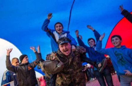 Воссоединение славянских земель: люди большой Новороссии с надеждой взирают на Россию (ФОТО, ВИДЕО)