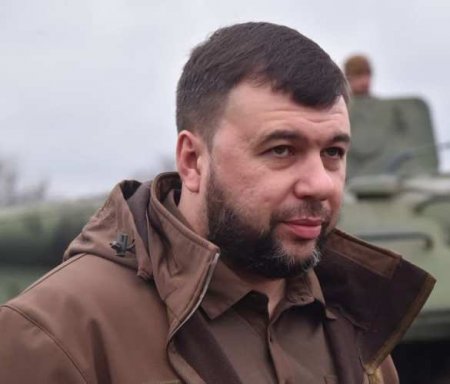 МОЛНИЯ: Донбасс будет свободен — глава ДНР устанавливает флаги на нашей земле (ВИДЕО)