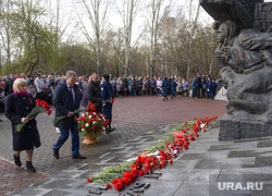 Глава Латвии поддержал решение о сносе памятника советским воинам