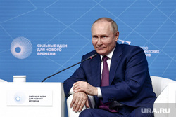 WE: Путин заставил Запад играть по своим правилам