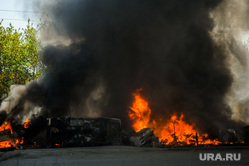 Екатеринбуржец заявил о наемниках-поджигателях, уничтоживших авто. Фото, видео