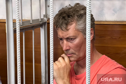 Силовики нашли дома у Ройзмана портрет Навального*