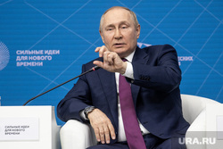 Путин поднял зарплаты Бастрыкину и Краснову