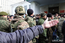 В Кремле объяснили перенос призыва загруженностью военкоматов