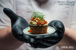 Екатеринбуржцев накормят кексами с грибами и фруктовым льдом. Фото